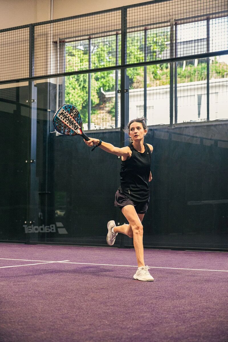 Strategic padel play with positioning